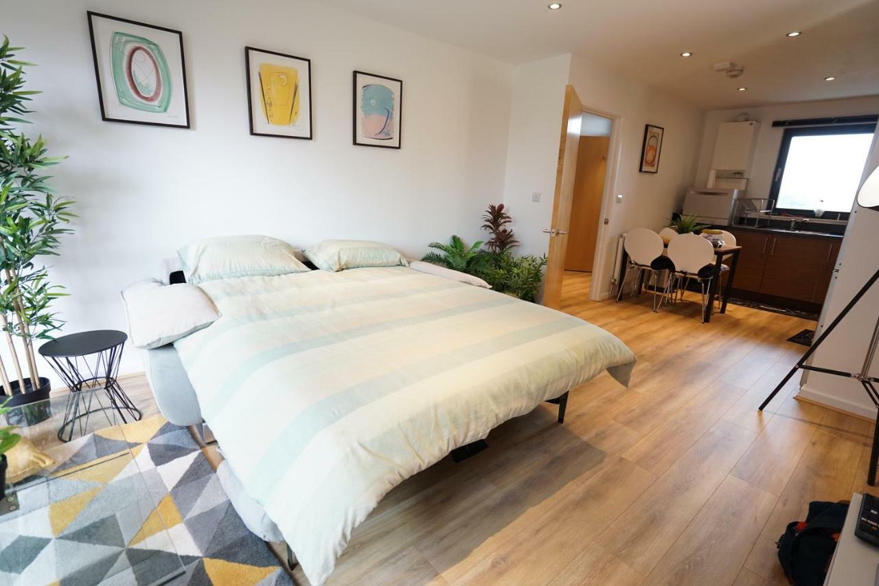 Perfectly Located Stunning Apartment Λονδίνο Εξωτερικό φωτογραφία