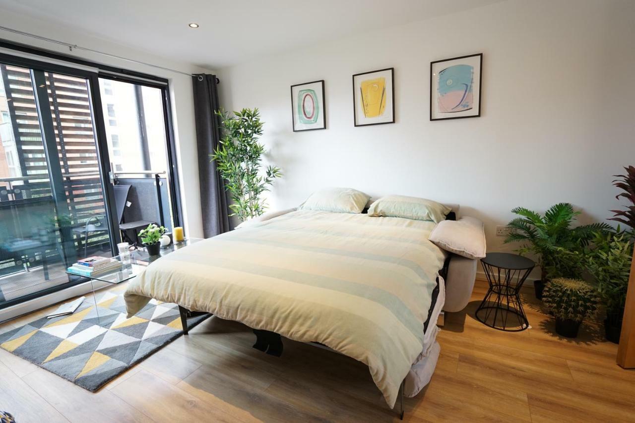 Perfectly Located Stunning Apartment Λονδίνο Εξωτερικό φωτογραφία